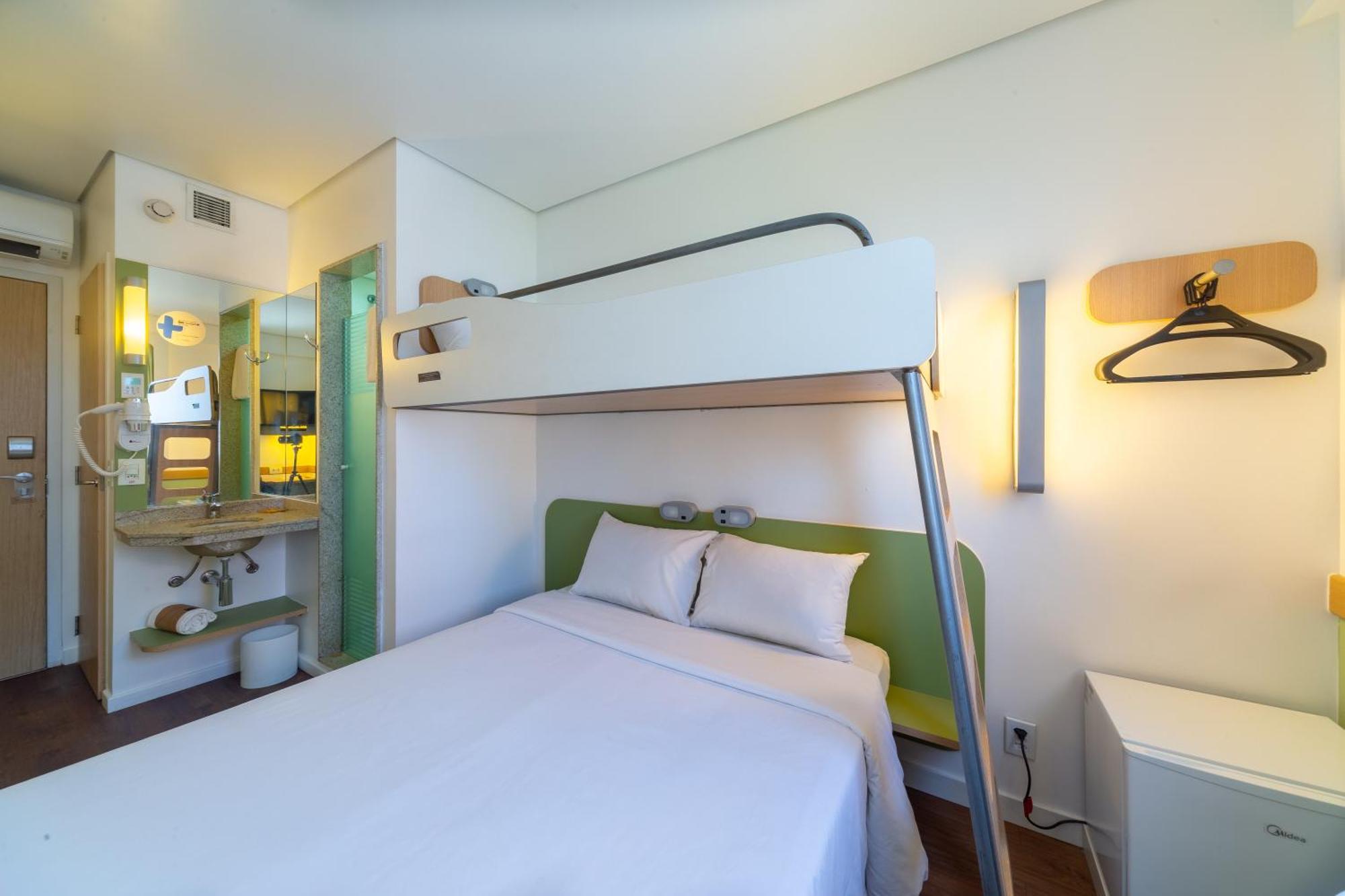 Hotel Ibis Budget 3*
